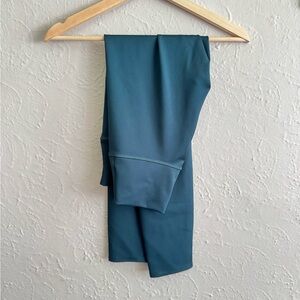 ALO Yoga Deep Green Leggings
